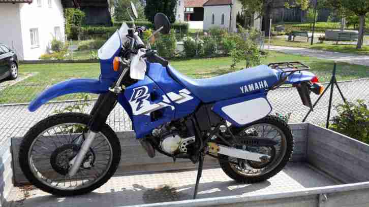 Leichtkraftrad Yamaha DT 125 XT gedrosselt 80 Km/h ungedrosselt 103 KM/h