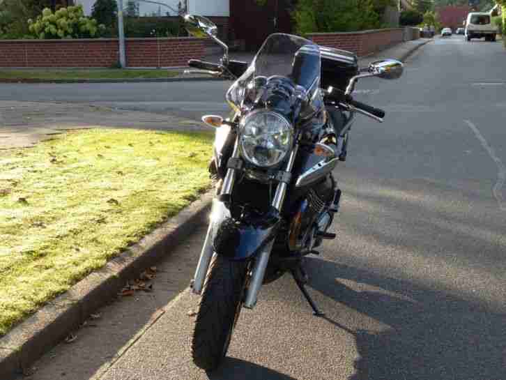 Letzte Chance auf eine im Zustand nahezu NEUWERTIGE Moto Guzzi Breva 1100 ABS