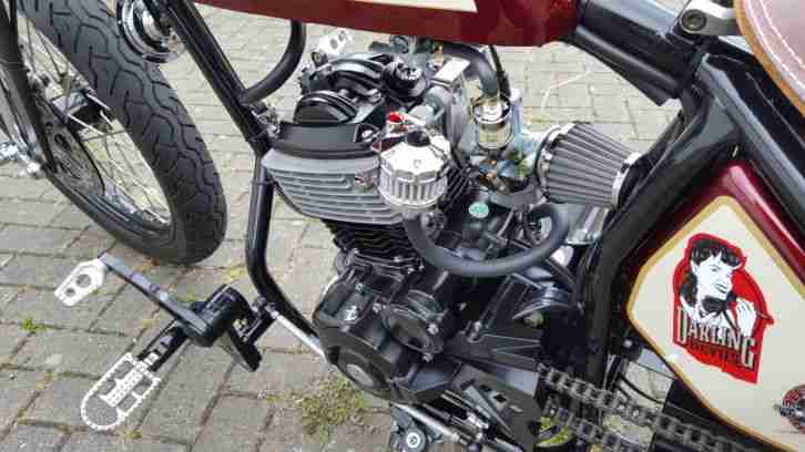 Liberta 125 Bobber