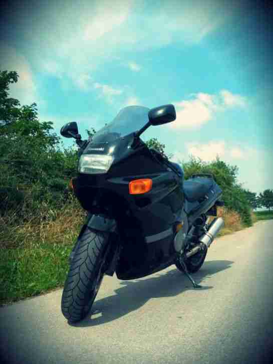 Liebhaberstück Kawasaki Ninja ZX600D optisch&technisch TOP