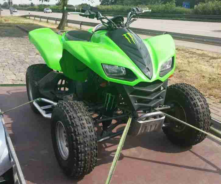 MONSTER QUAD KAWASAKI