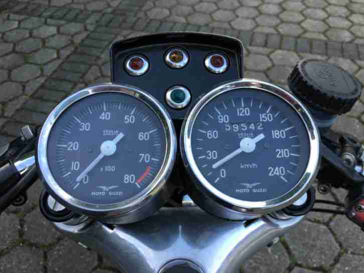 MOTO GUZZI 750S mit 2 Motoren