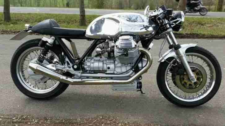MOTO GUZZI CAFE RACER LE MANS 3