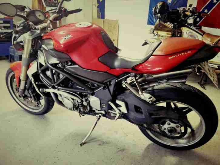 MV AGUSTA BRUTALE 750S TOP ZUSTAND