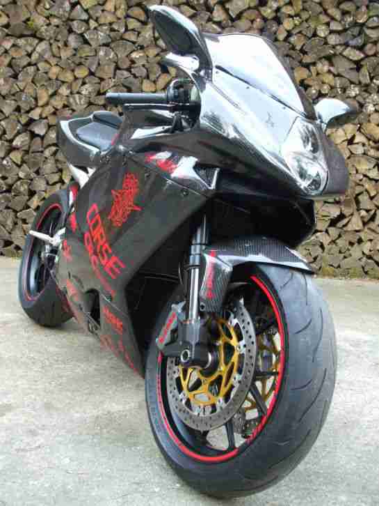 MV Agusta F4 1078 RR 312 Carbon RG3 + Zubehör