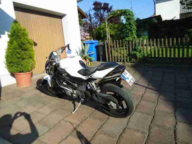 MV Agusta F4 Brutale 750 1a Zustand