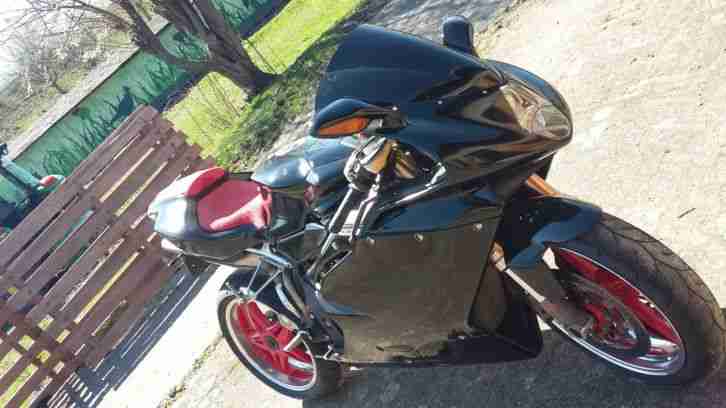 MV Agusta F4