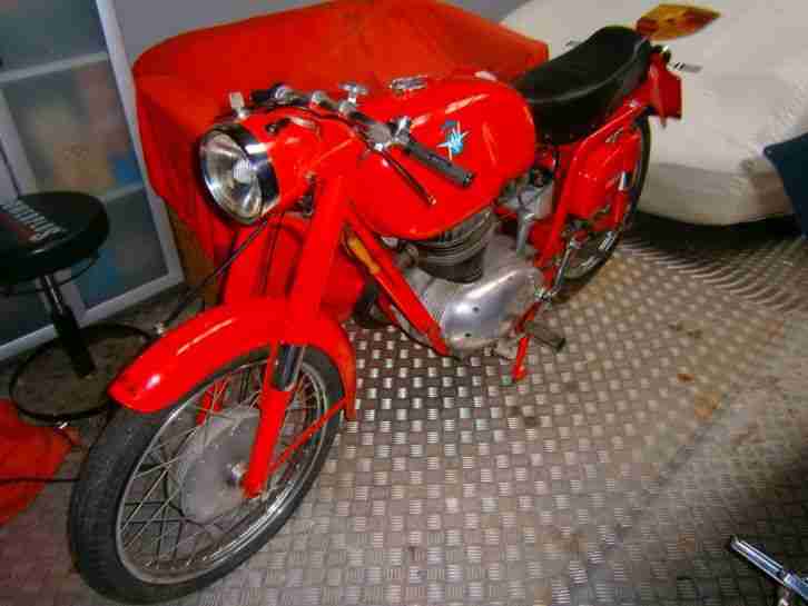 MVA AGUSTA. 125 Cc Torismo . Rapide Baujahr 1954 Läuft.