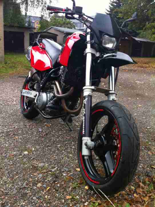 MZ 660 Baghira / Mastiff Supermoto