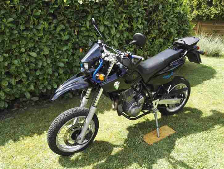 MZ Baghira 660 Streetmoto / Motor Yamaha XT (Supermoto MuZ MX CR KX RM YZ F 450)