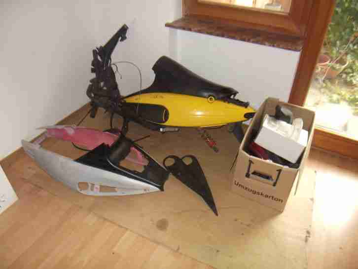 Malaguti F 12 Phantom Roller Teile Minarelli yamaha Aerox MBK tuning ac lc F10