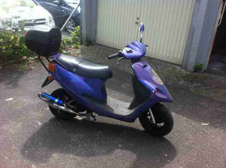 Malaguti F10 Jetline inkl. Topcase & Effektlackierung