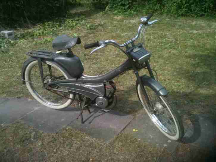 Mobylette Motobecane Typ AU44 Oldtimer Mofa