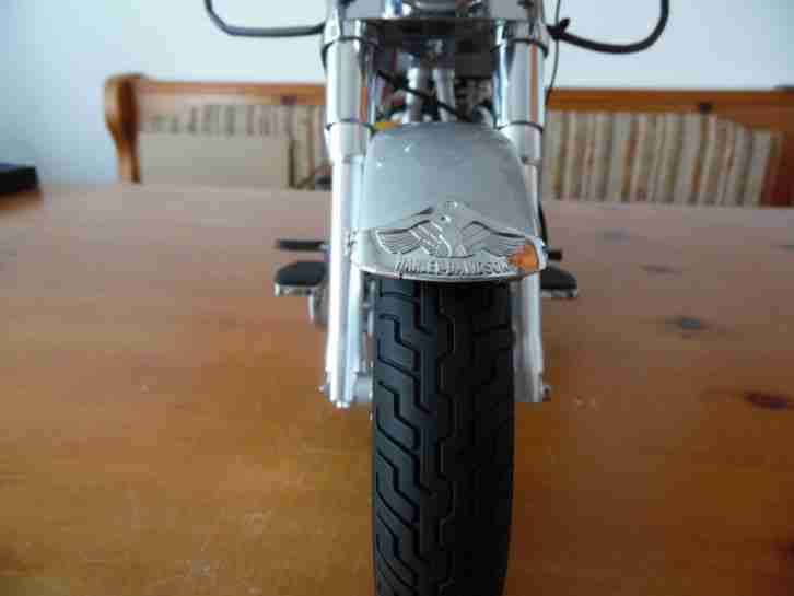 Modell Harley Davidson Fat Boy Maßstab 1:4