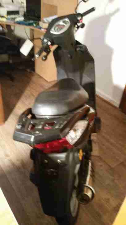 Mofa Motorroller 25kmh Bj:2009 Rex schwarz 5.784km gel. wie Neu, sofort fahrbere