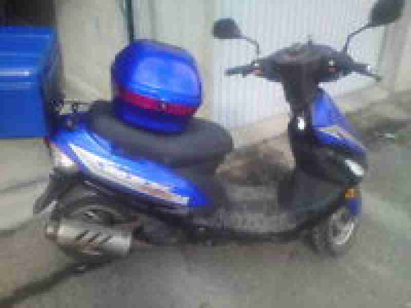 Mofa Roller 25KM Baotian REX OFF Limet RS 450