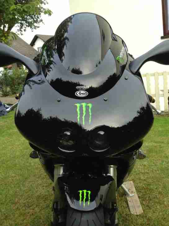 Monster-Energy Triumph Daytona 955i! Absolutes Einzelstück ! Arai- Monsterhelm