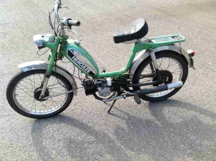 Moped Hercules Typ P3 513