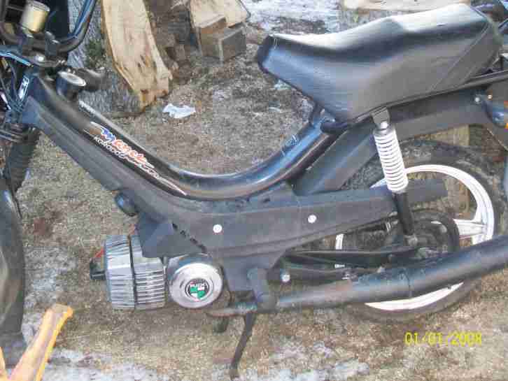 Moped s.Bild aus Vermieter-Pfandrecht, als Bastelware