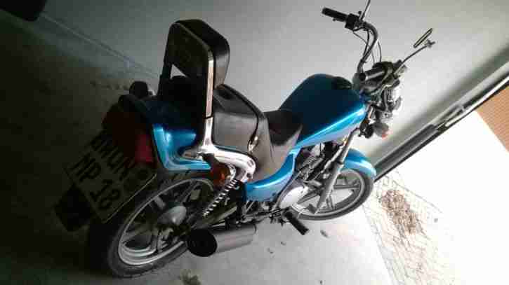 Mopet 125 Motorrad Hyosung
