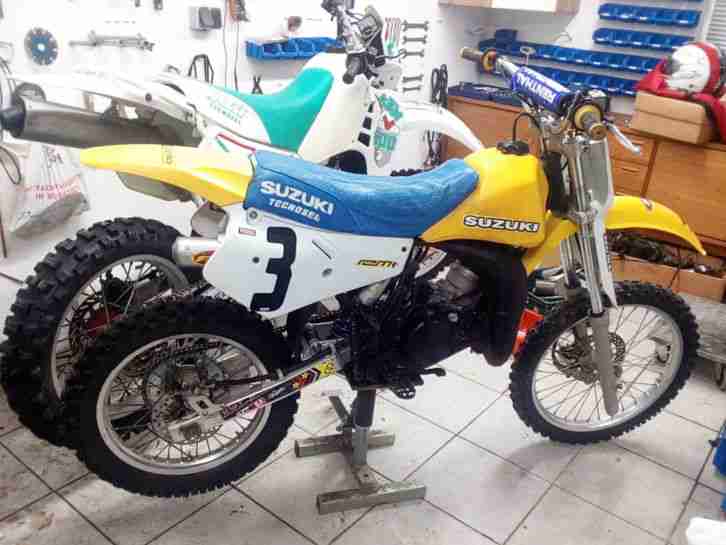 Moto Cross RM 80