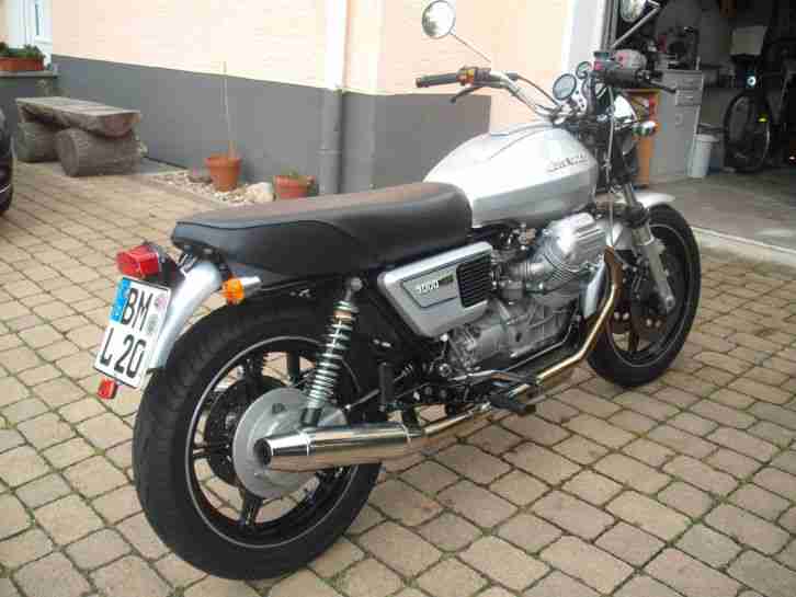 Moto Guzzi 1000SP