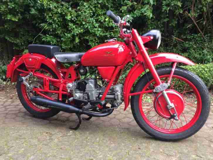 Moto Guzzi Airone Turismo 250