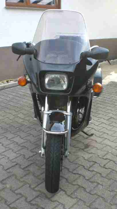 Moto Guzzi Cali3 mit Vollverkleidung und Einspritzanlage