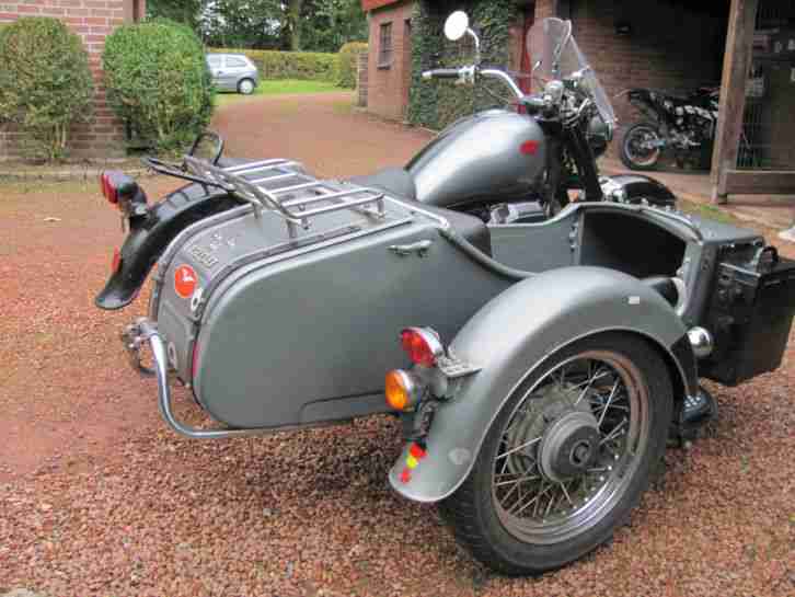 Moto Guzzi California Stone Gespann, Ural Beiwagen