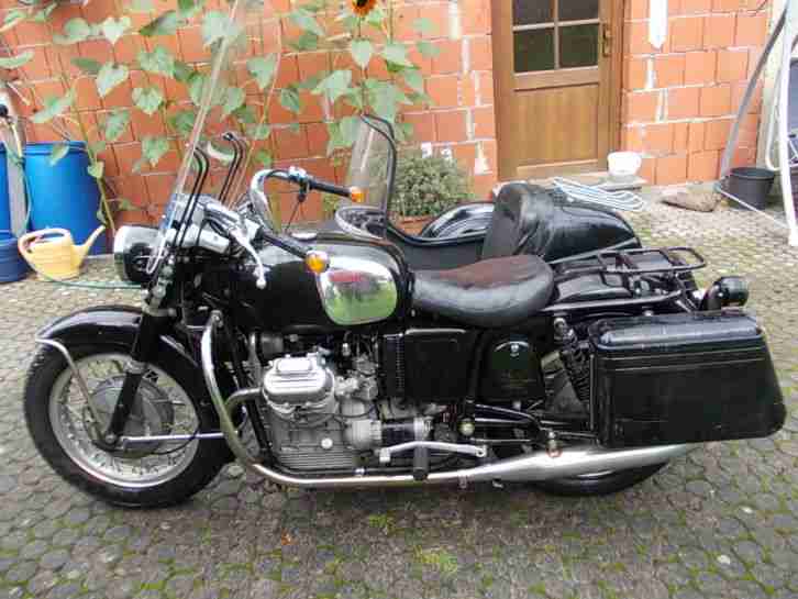 Moto Guzzi Gespann V7 mit Velorex 562 Seitenwagen