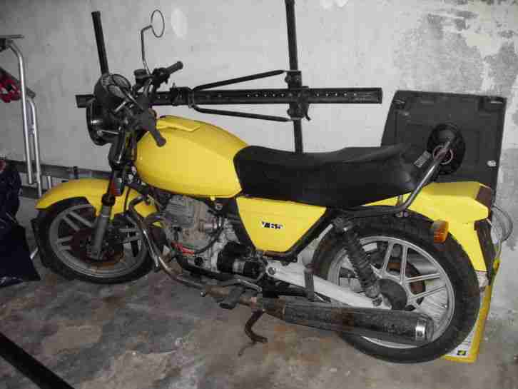 Moto Guzzi NEVADA 750, ACCESSORIATA, BAULI RIGIDI DA VIAGGIO, ENTRA