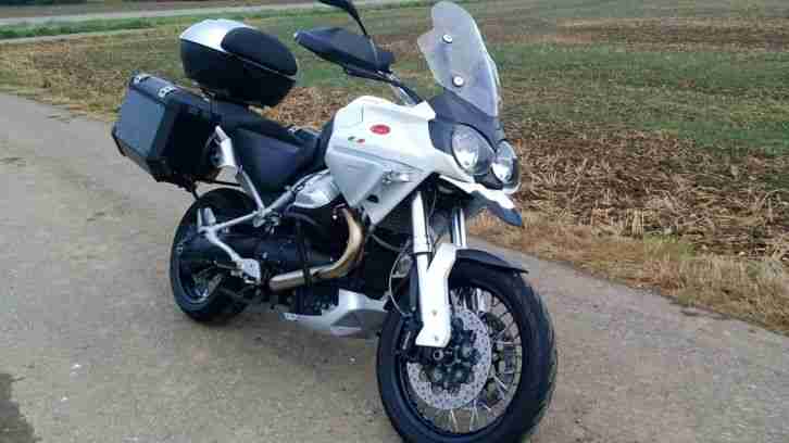 Moto Guzzi Stelvio 1200 4V