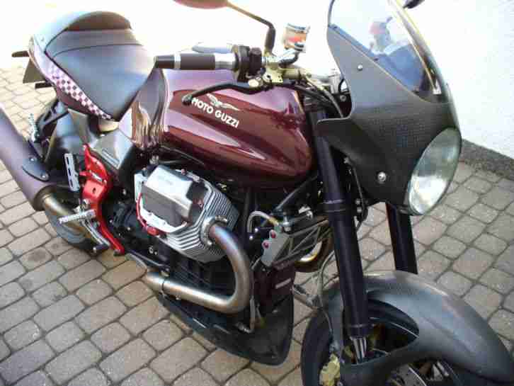 Moto Guzzi V 11 scura