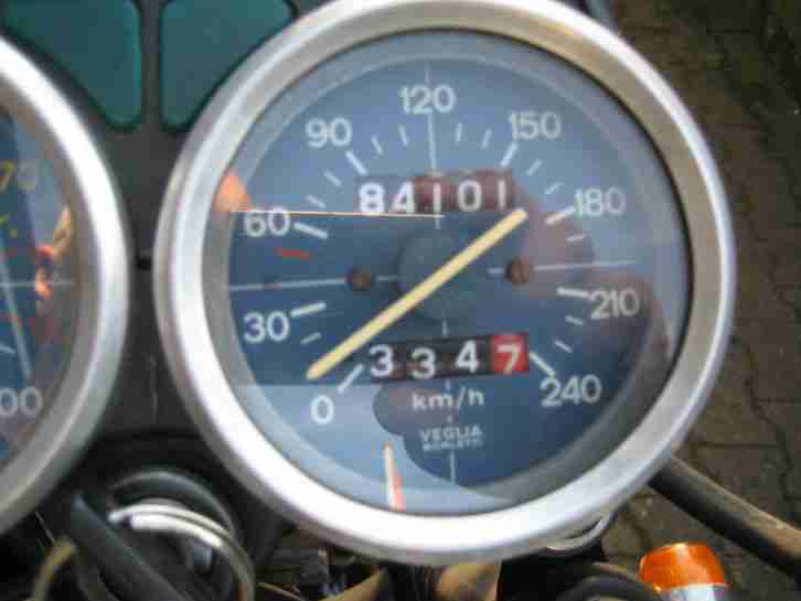 Moto Guzzi V65 fahrbereit, als Teileträger