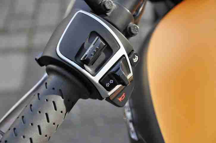 Moto Guzzi V9 Bobber- LIEBHABERSTÜCK