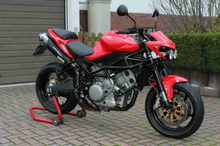 Moto Morini 1200 Corsaro Veloce / Bingo-Bikes