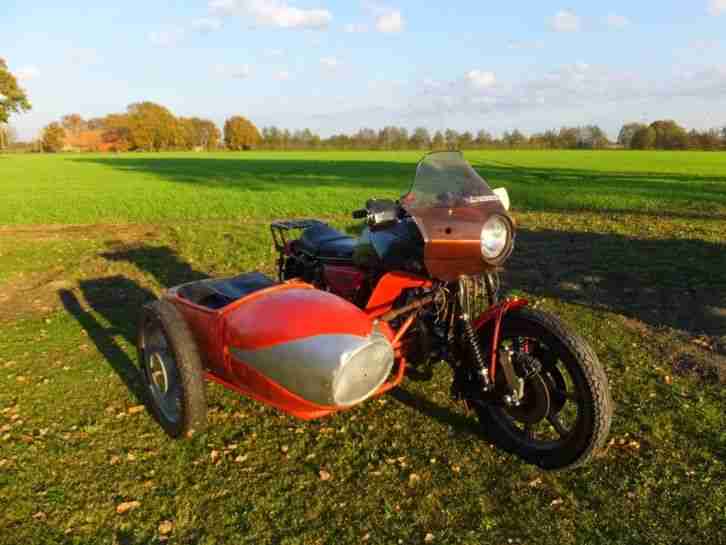 Moto Morini Gespann mit Duna Seitenwagen