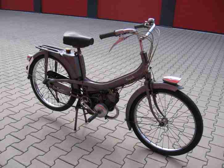Motobecane Mobylette - old school Mofa mit schöner originaler Patina