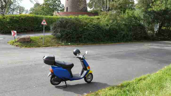 Motor Roller Piaggio Sfera Fahrtüchtig für Bastler