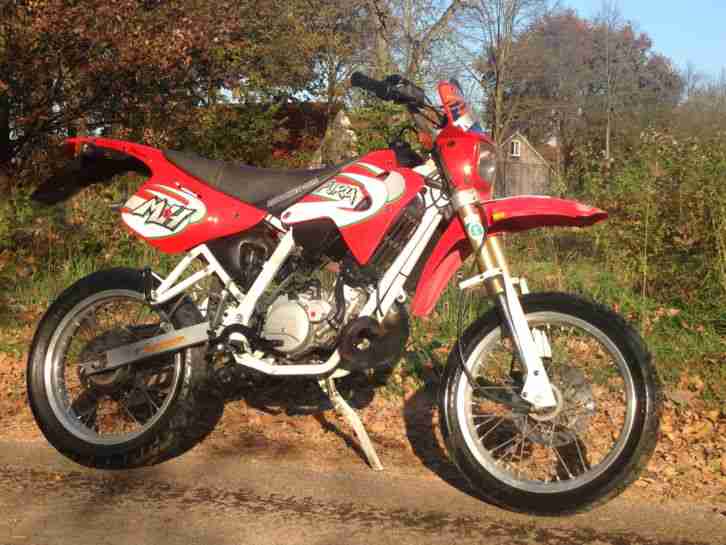 Motorhispania Furia SM AM6 50er 6 Gang wie Derbi, Aprilia, Rieju erste Hand