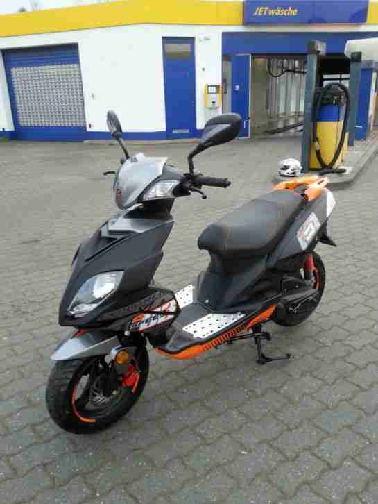 Motoroller Explorer Speed
