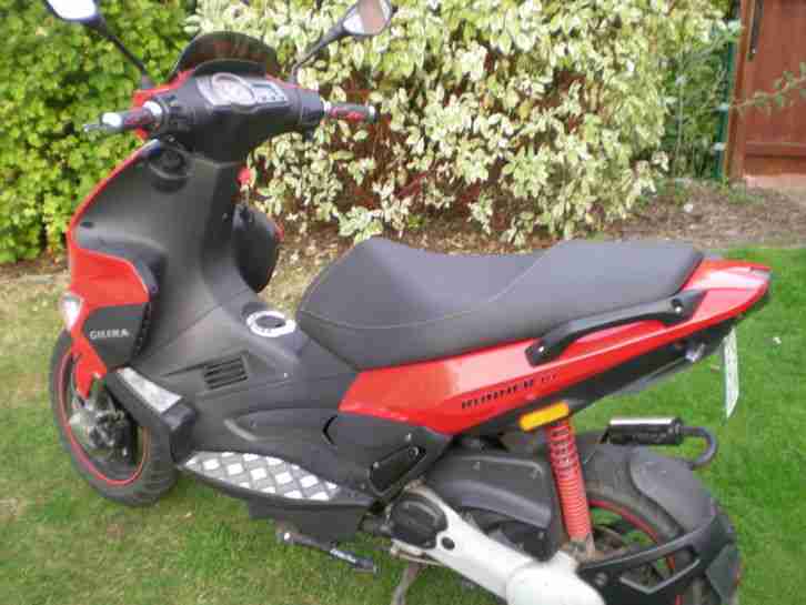 Motoroller Roller Gilera Runner 50 PJ 2008 TOP