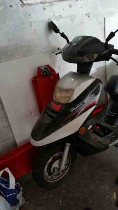 Motoroller an Bastler
