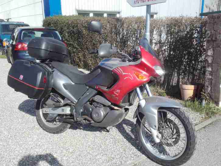 Motorrad Pegaso 650 I.E.