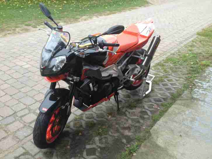 Motorrad Aprilia Tuono RR 20.04.2006 32811km