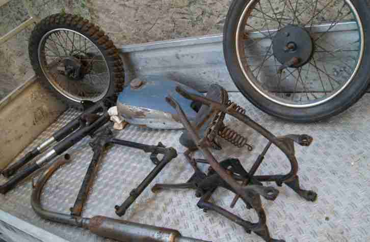 Motorrad BSA ZC10 S4 Bj. 1952 Oldtimer zum Restaurieren