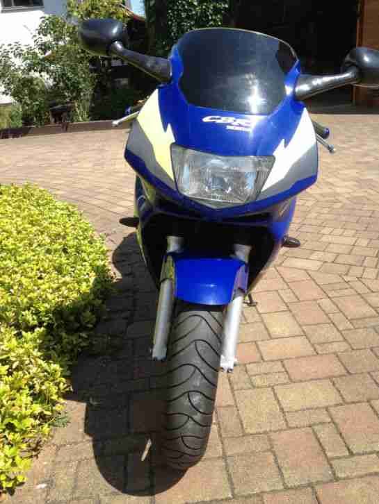 Motorrad CBR 600 PC31