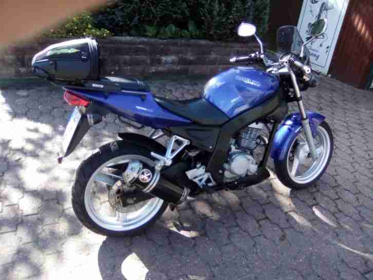 Motorrad Daelim Roadwin 125 .2008