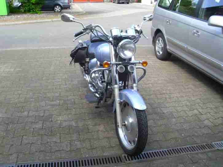 Motorrad Daelim VL 125F