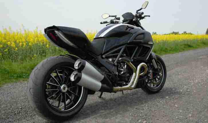 Motorrad Ducati Diavel